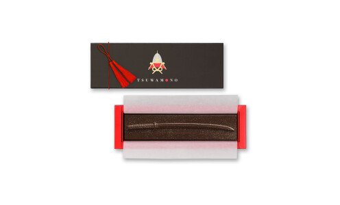 MARY'S Tsuwamono — шоколад с самурайским мечом