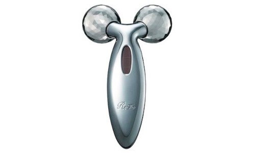 MTG ReFa Carat — лифтинговый массажер для лица.