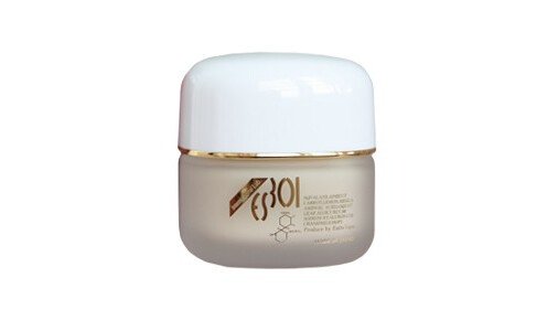 ES301 Eye Moisture — крем для кожи вокруг глаз.