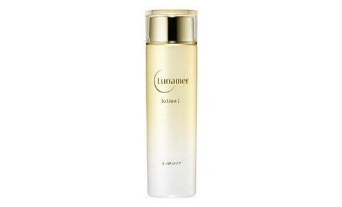 FUJIFILM Lunamer Lotion I — увлажняющий лосьон без спирта.