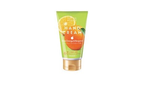 KRACIE Aroma Resort hand cream — крем для рук с ароматом апельсина и бергамота